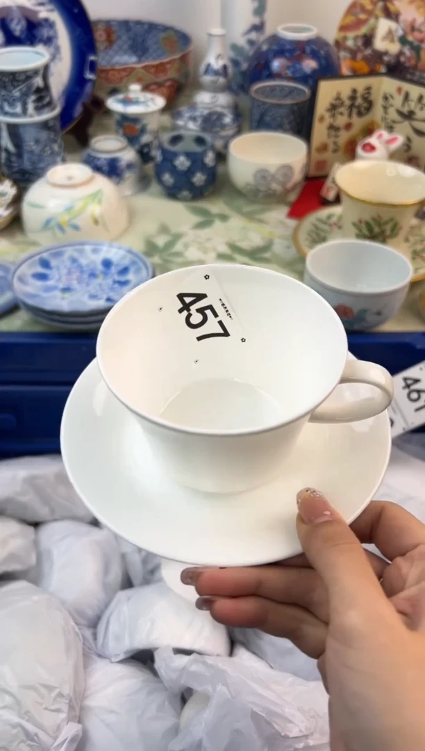 【闪购商品】瓷片457..........