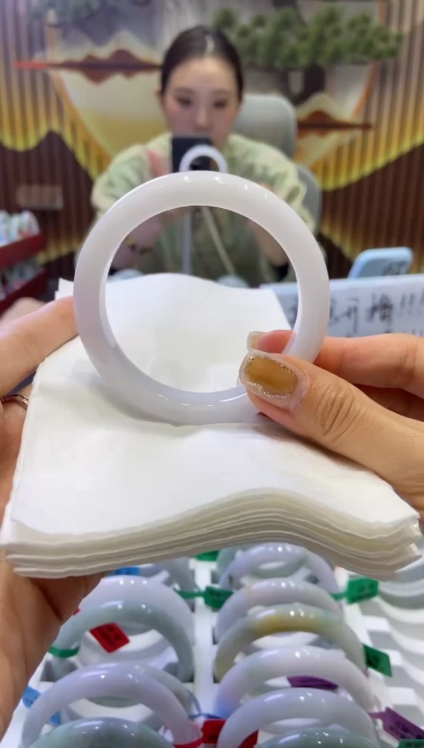 未镶嵌手镯翡翠0008121