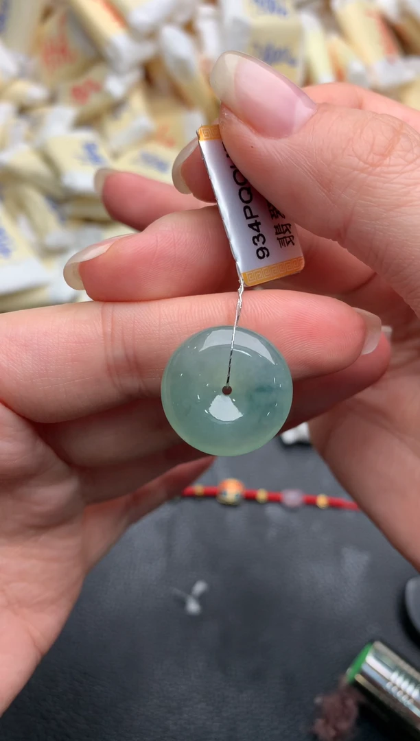 未镶嵌挂件翡翠1