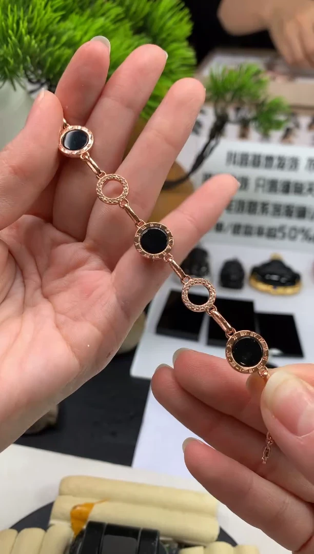 未镶嵌手链翡翠幸****）---121018