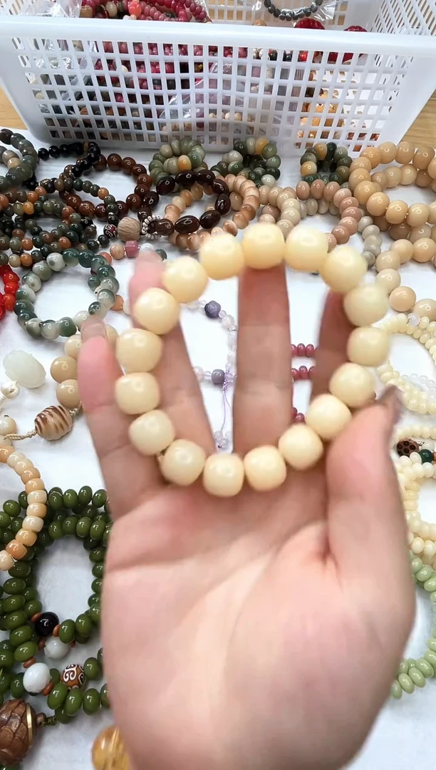 菩提根/象牙果手串单圈