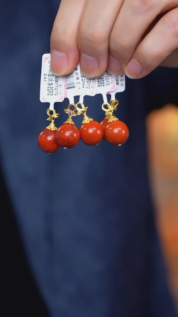 【闪购商品】南红玛瑙吊坠银S925镶嵌吊坠约14 多样性发其一