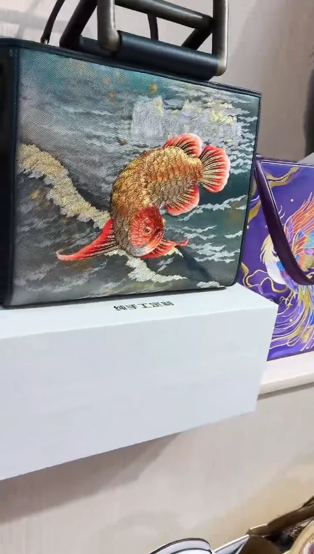 牛皮（革）启***窝1111111