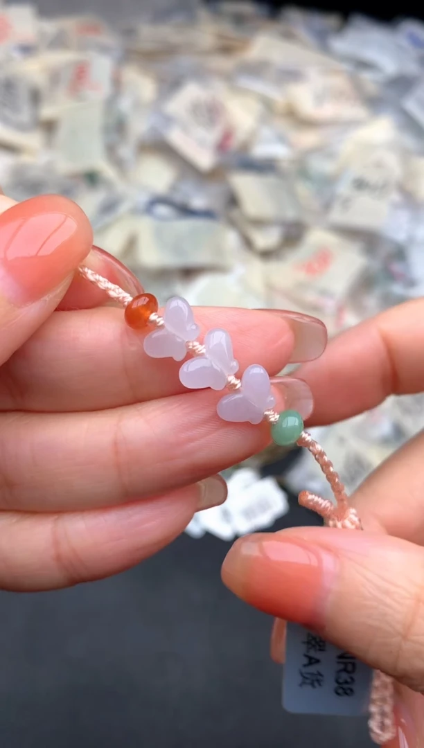 翡翠挂件未镶嵌一