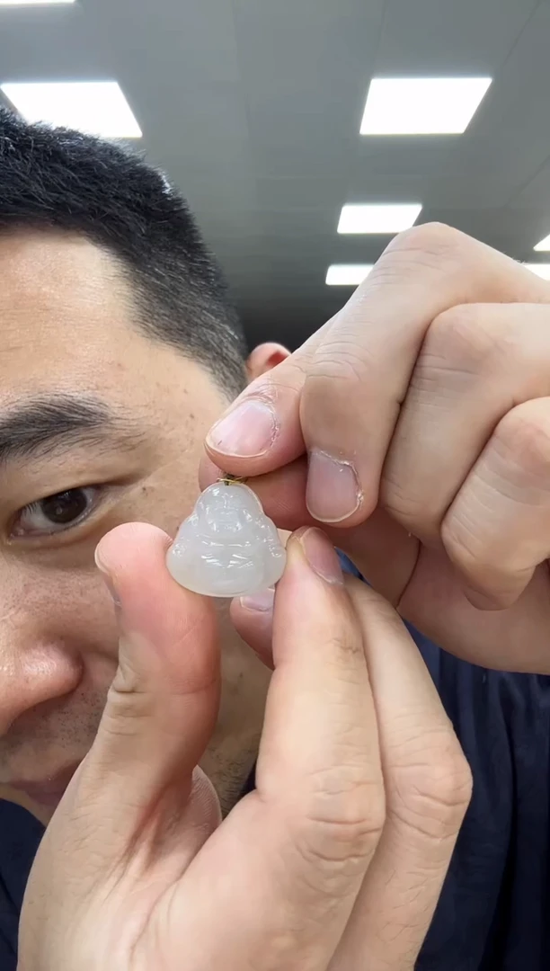 颈饰未镶嵌和田玉佛公