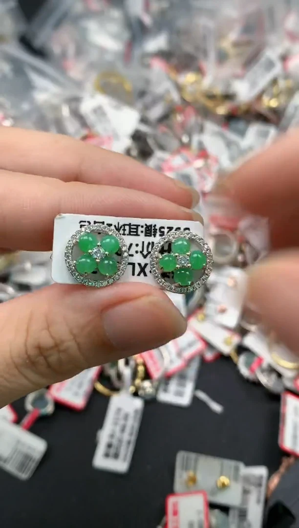 翡翠戒指银S925镶嵌天然A货缅甸翡翠