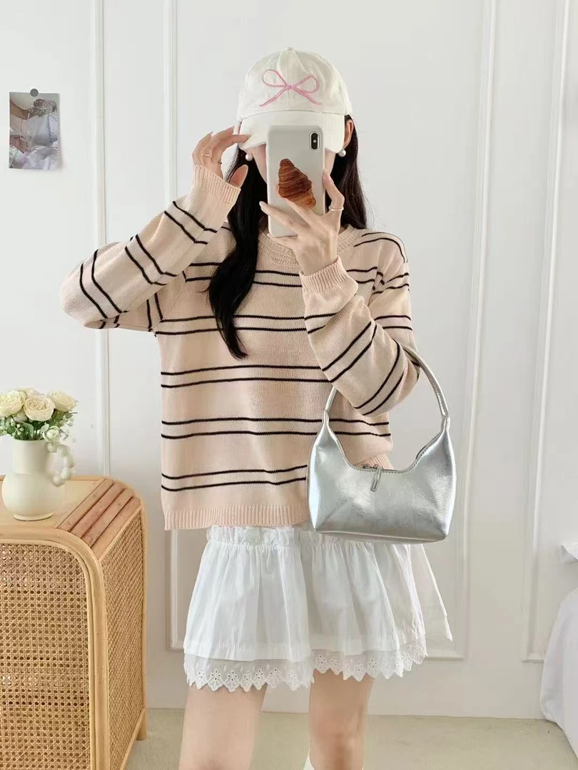 早秋新款薄款休闲风条纹毛针织衫打底衫欧若智性风套头短款显瘦女