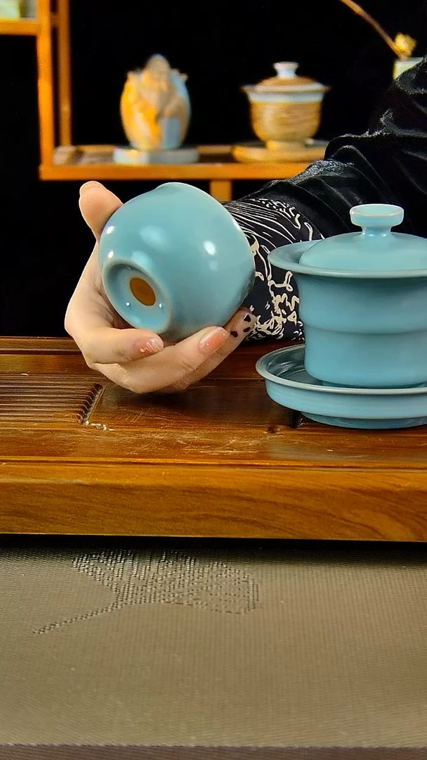 【闪购商品】原矿原产地汝瓷马蹄盖碗，微瑕