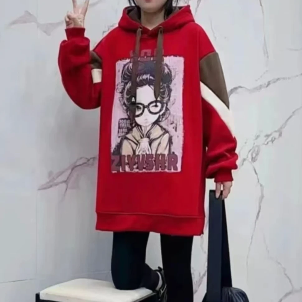 25017调皮眼镜女孩冬款韩版连帽卫衣