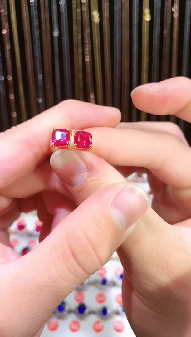 【闪购商品】红宝石耳饰银S925镶嵌111111