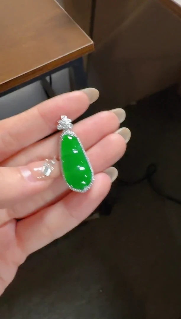 吊坠(不含链)未镶嵌翡翠福豆吊坠