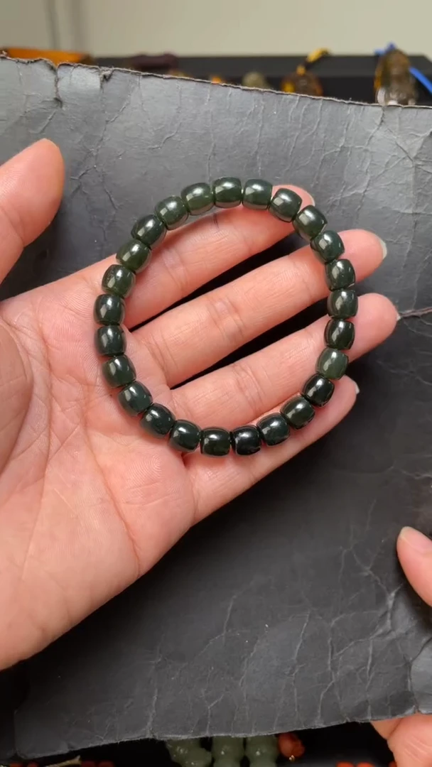 未镶嵌手串和田玉58