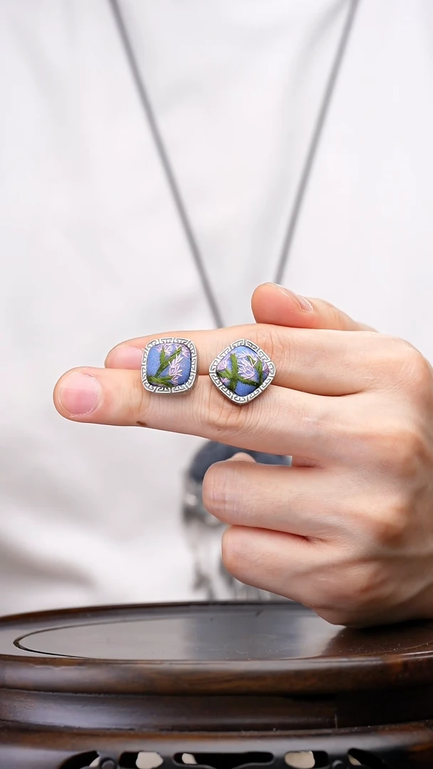 【闪购商品】刺绣黔东南苗族刺绣A501