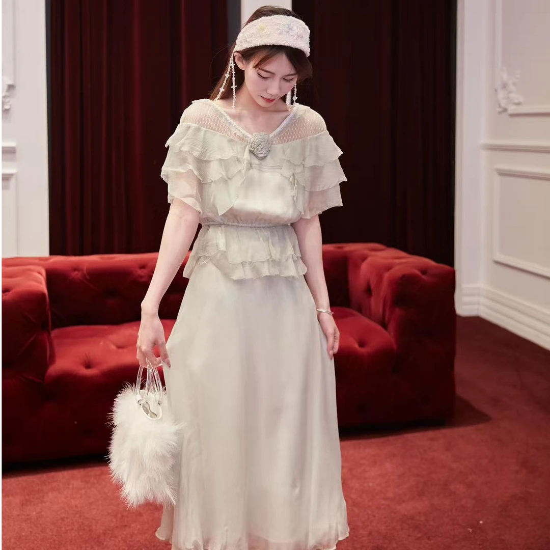 MarieElie【汀月蕾丝】夏季新款立体花上衣EAE12D25660