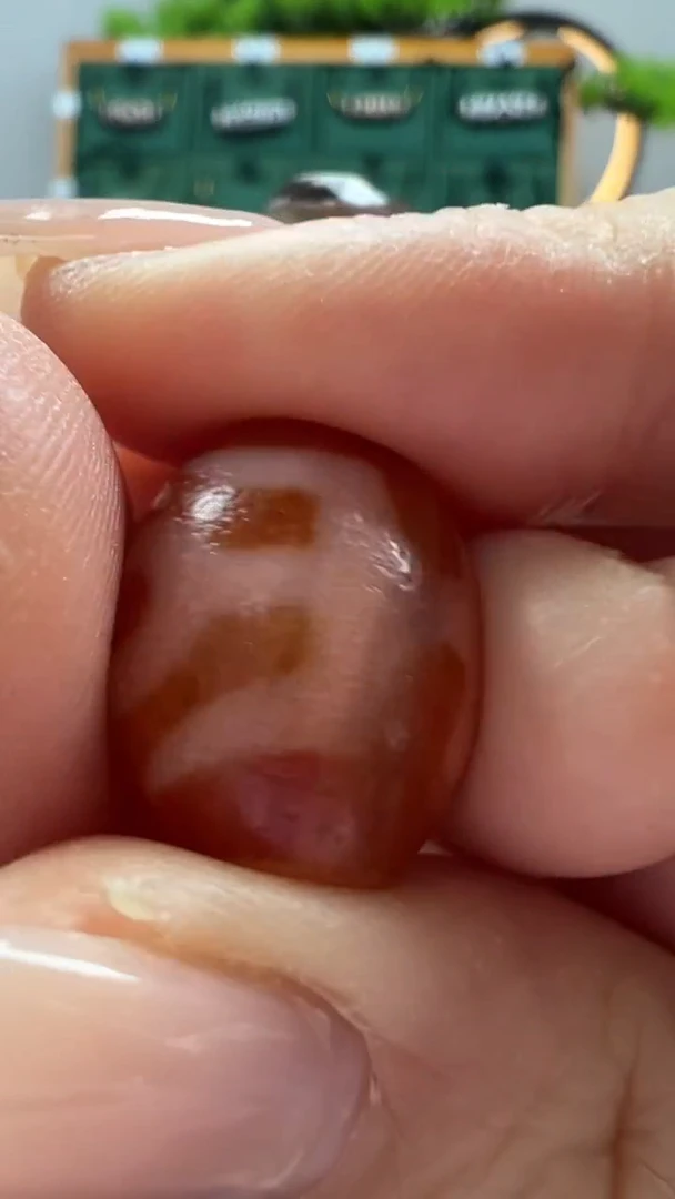 玛瑙/玉髓（覆膜）颈饰未镶嵌21微瑕随机发货