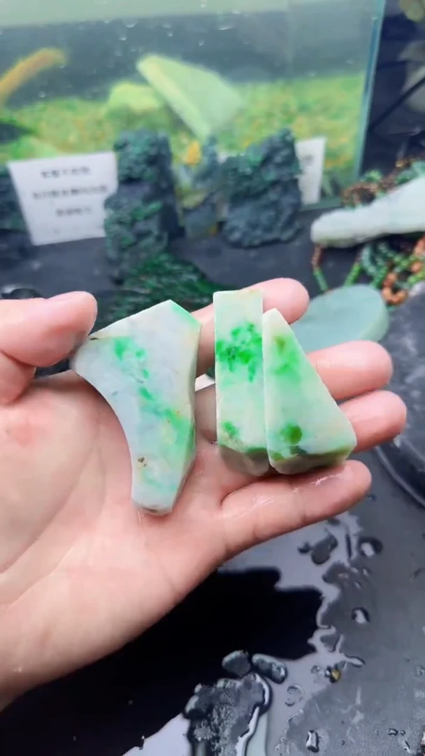 【闪购商品】翡翠颈饰未镶嵌042天然翡翠