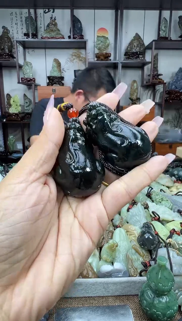 未镶嵌和田玉把件多样性发货 拍一发一