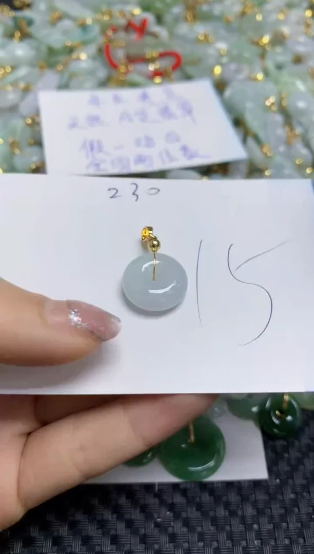 【闪购商品】翡翠颈饰合金天然A货翡翠