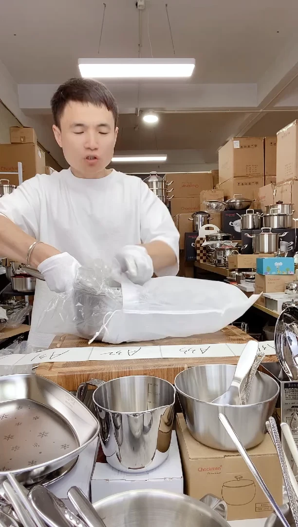 A30 微瑕德钵24cm双耳蒸笼