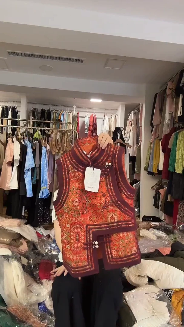 马甲 S码 80-98斤