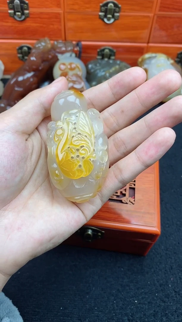 未镶嵌玛瑙/玉髓珠宝奇石鸿*0