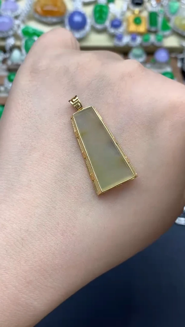 翡翠18K金镶嵌颈饰185-春日珠宝