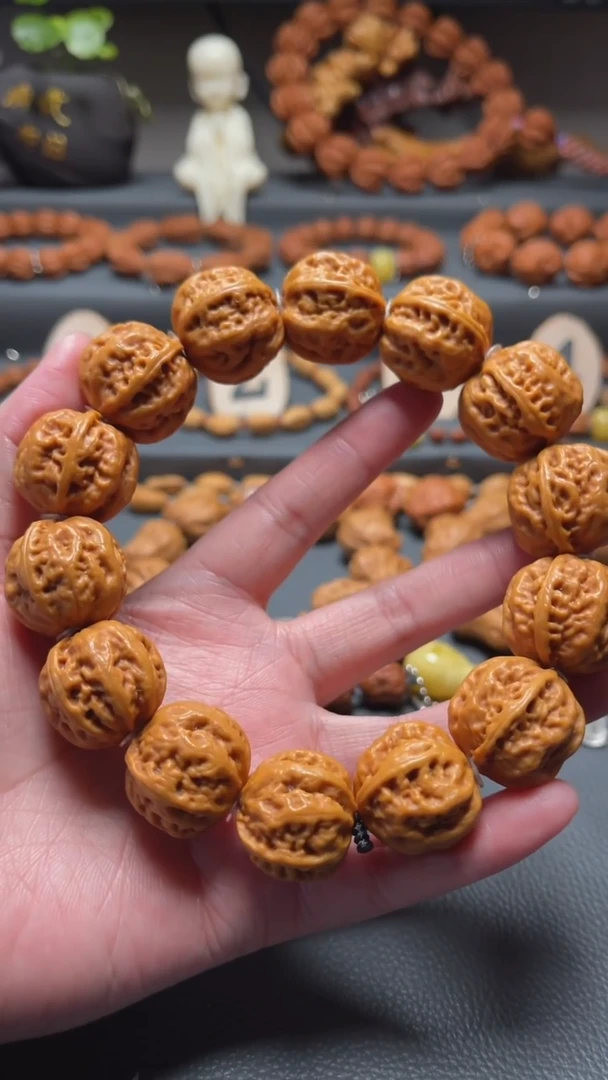 【闪购商品】文玩核桃吊坠文玩手串