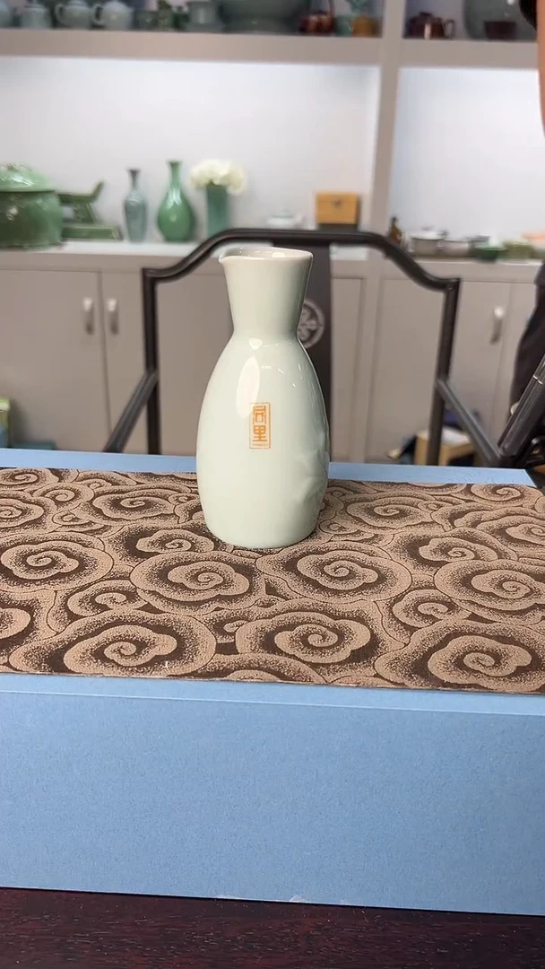 龙泉云间青瓷小米茶器