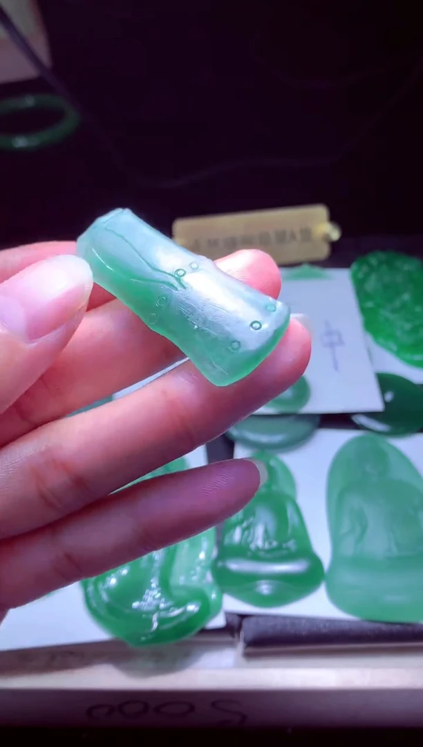 未镶嵌定制翡翠福**旺天然缅甸翡翠A货毛货多样性发货其一