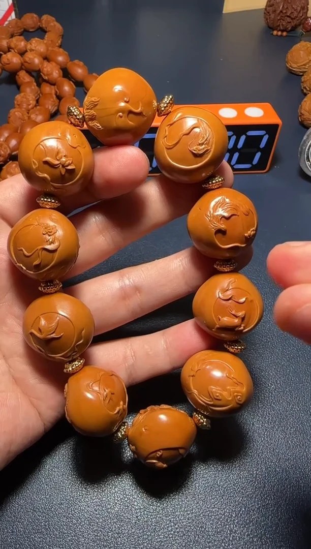 【闪购商品】橄榄核手串/手链双飞天