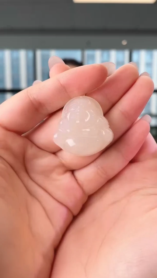 颈饰未镶嵌和田玉冰藕佛公 无