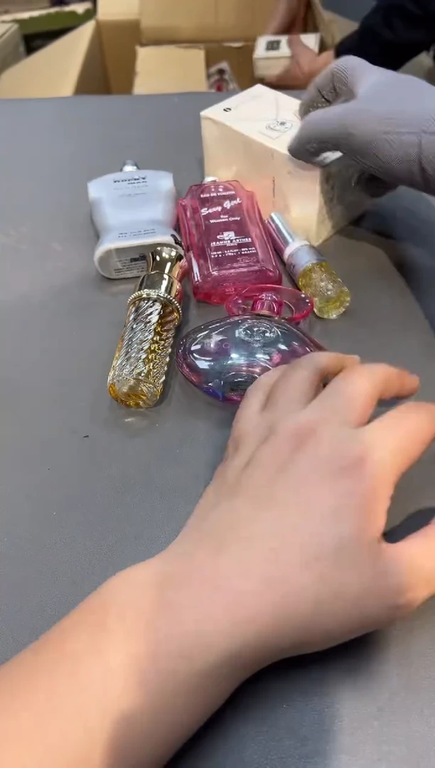 玻璃可*工艺品小四孤品收藏