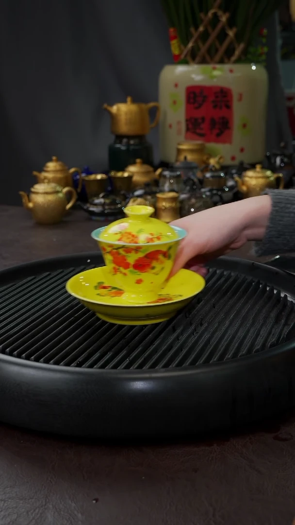 【闪购商品】杯【宜景窑焦黄】手绘盖碗+杯碟