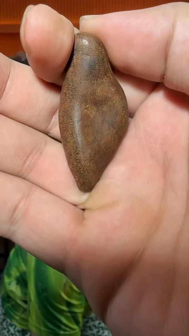 沉香吊坠71号包头多样性发一