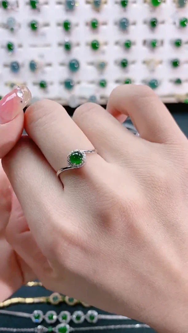 【闪购商品】翡翠戒指银S925镶嵌天然翡翠