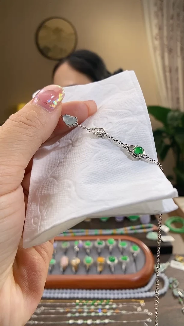 翡翠银S925镶嵌吊坠(不含链)手链