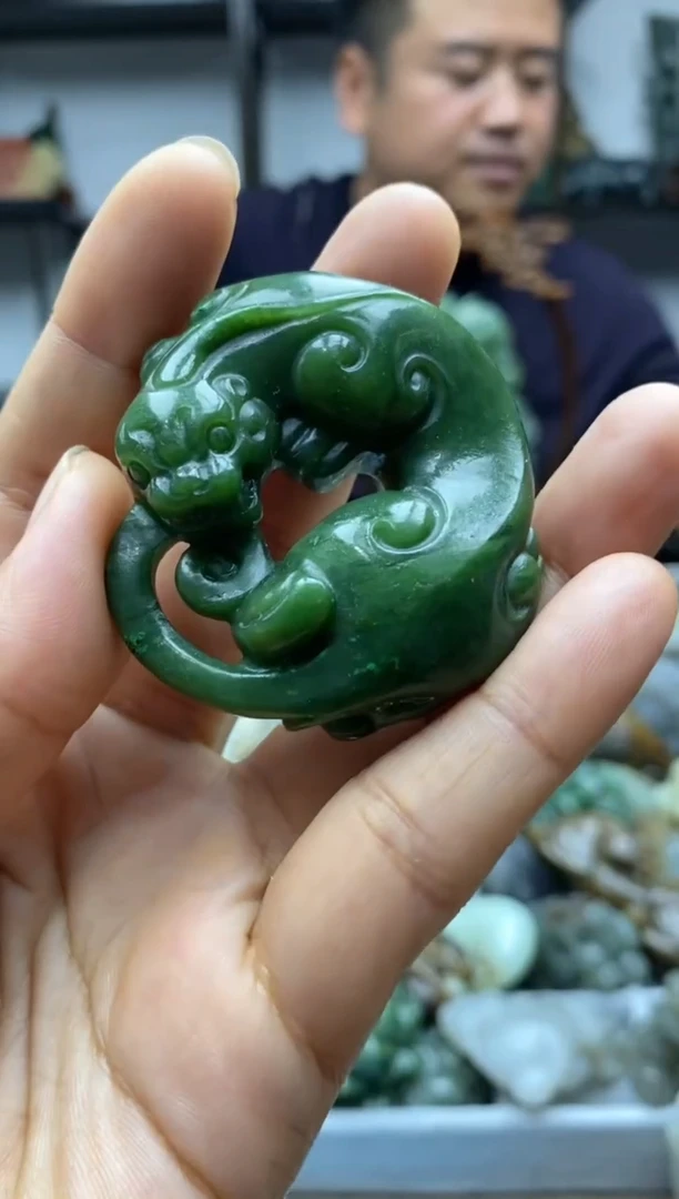 未镶嵌和田玉把件1