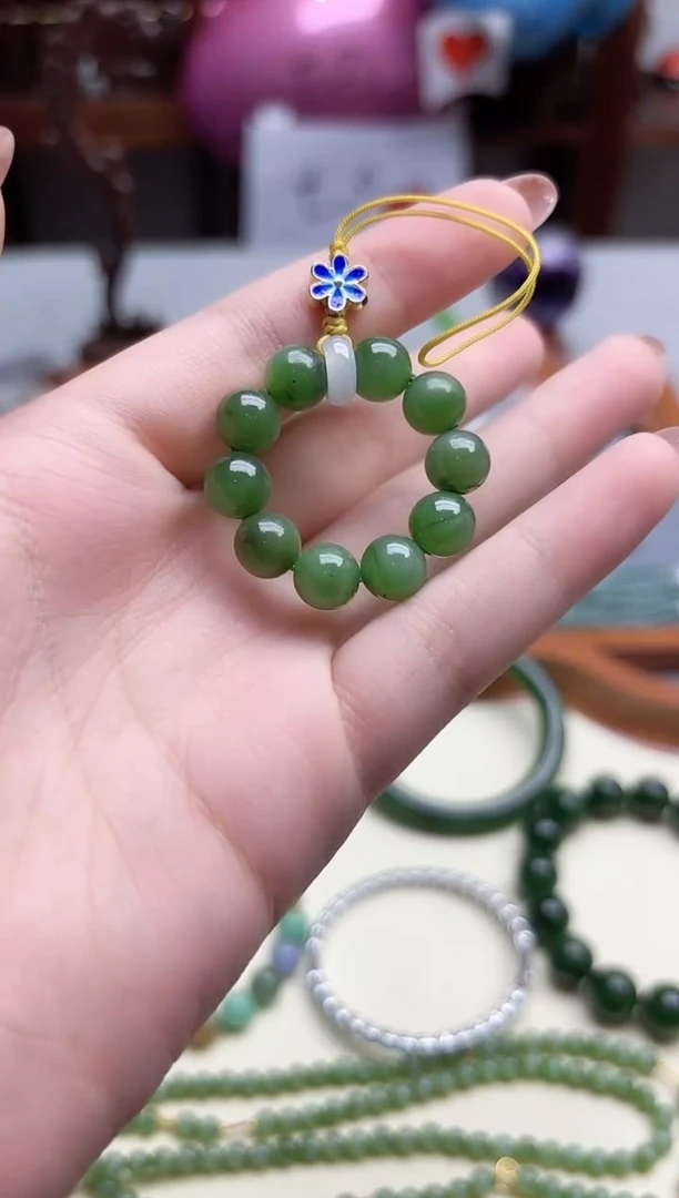 未镶嵌和田玉挂件碧玉挂件DN