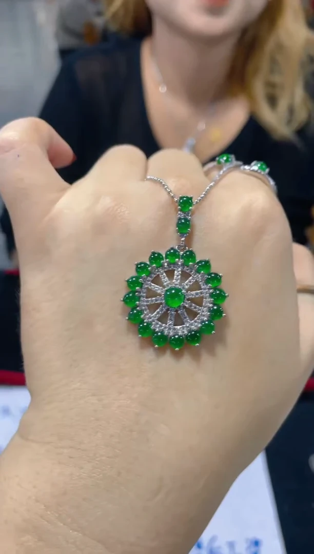 定制翡翠未镶嵌天然A货翡翠（多样性发货拍一件发件）