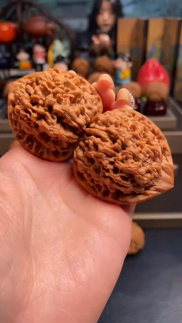 【闪购商品】文玩核桃把件F880官帽47