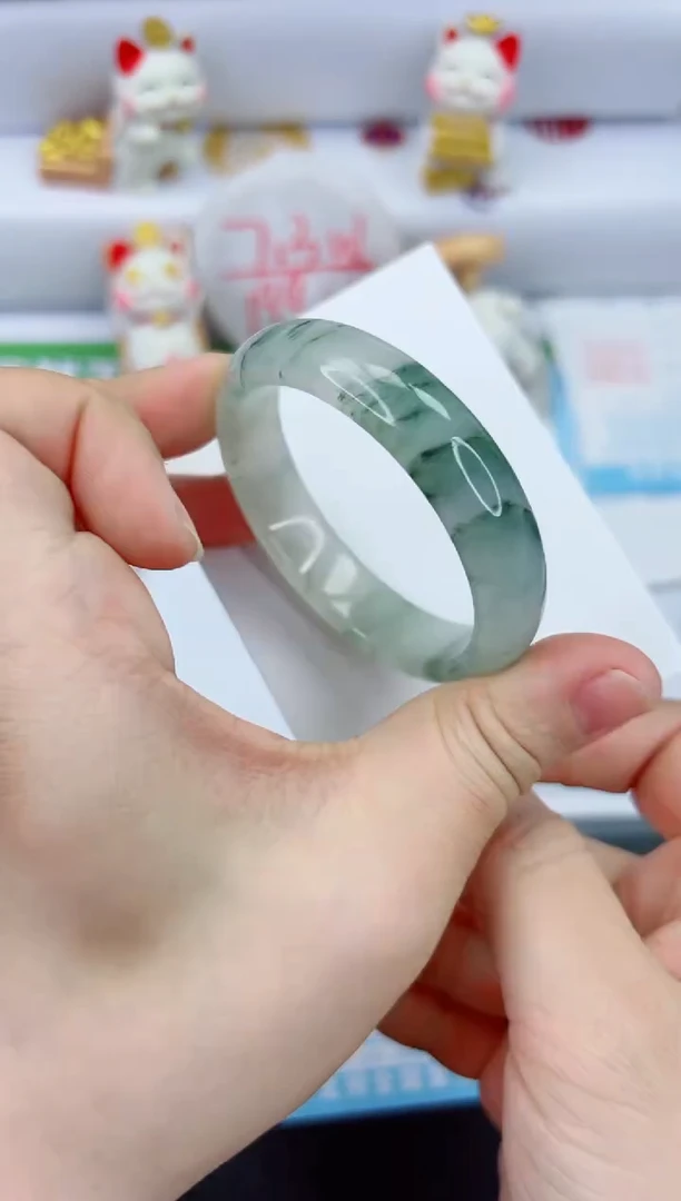 【闪购商品】石英质玉手镯未镶嵌1024-51.4