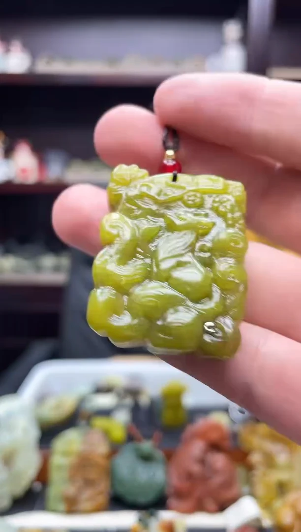 未镶嵌岫玉吊坠多样性发*货拍一发一