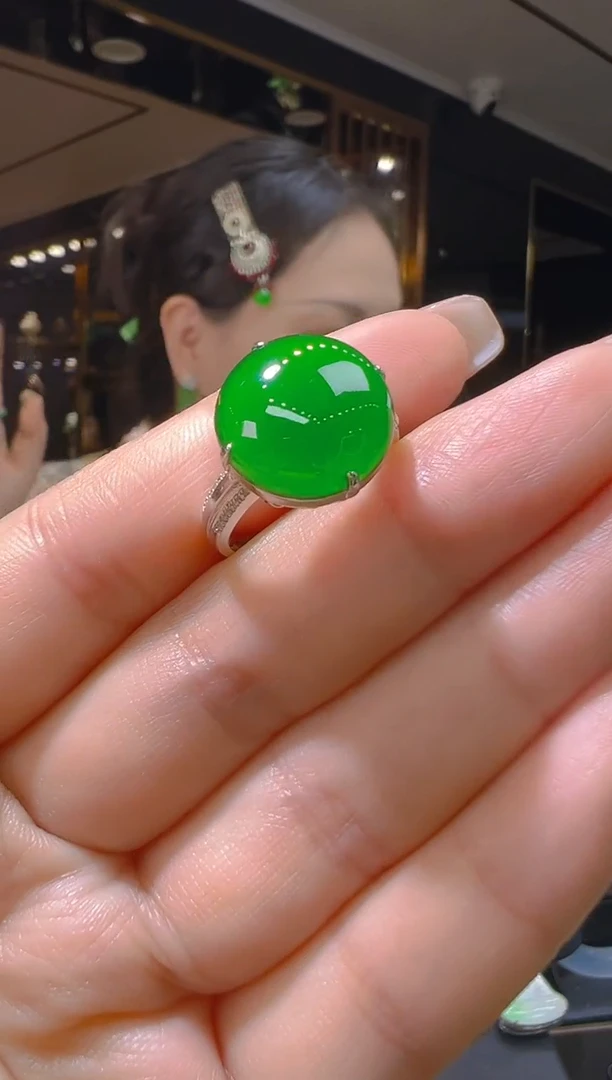 【闪购商品】翡翠戒指18K金镶嵌020