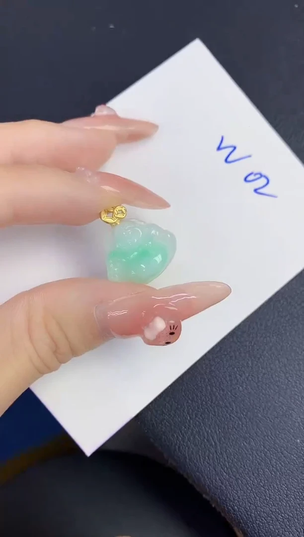 颈饰未镶嵌翡翠缅甸天然翡翠A货