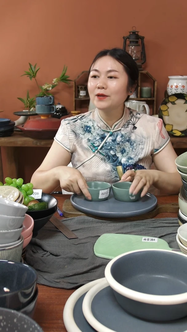 碗D212  陶瓷碗盘 3只 微瑕