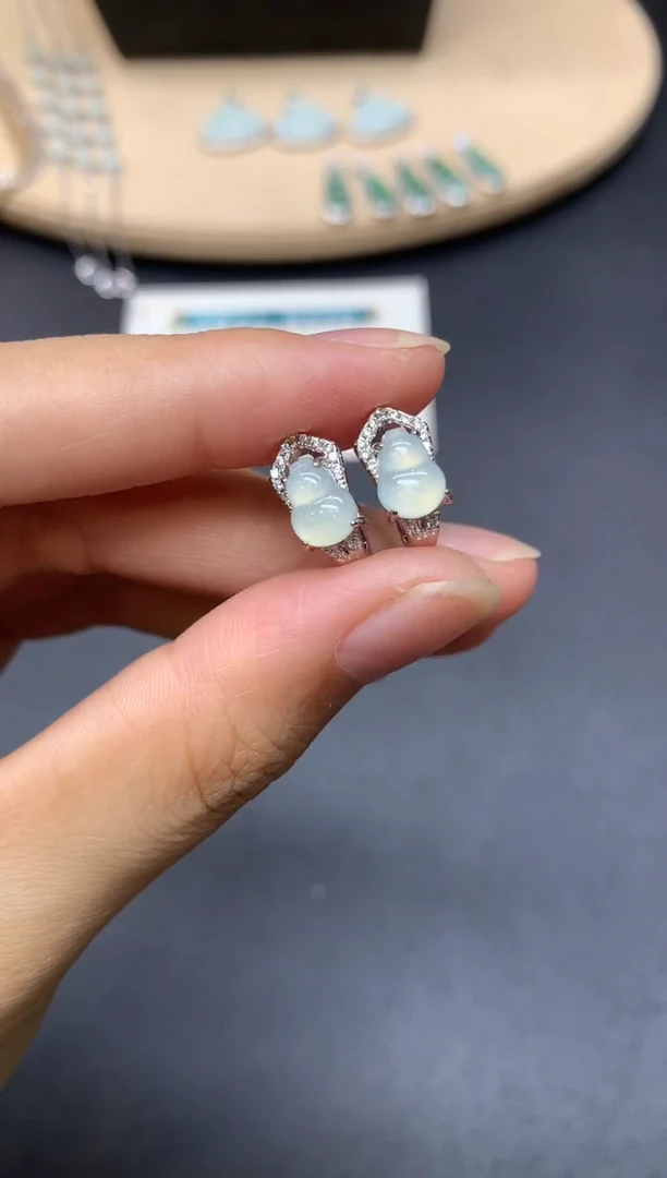 翡翠银S925镶嵌耳饰葫芦【多样性发其一】