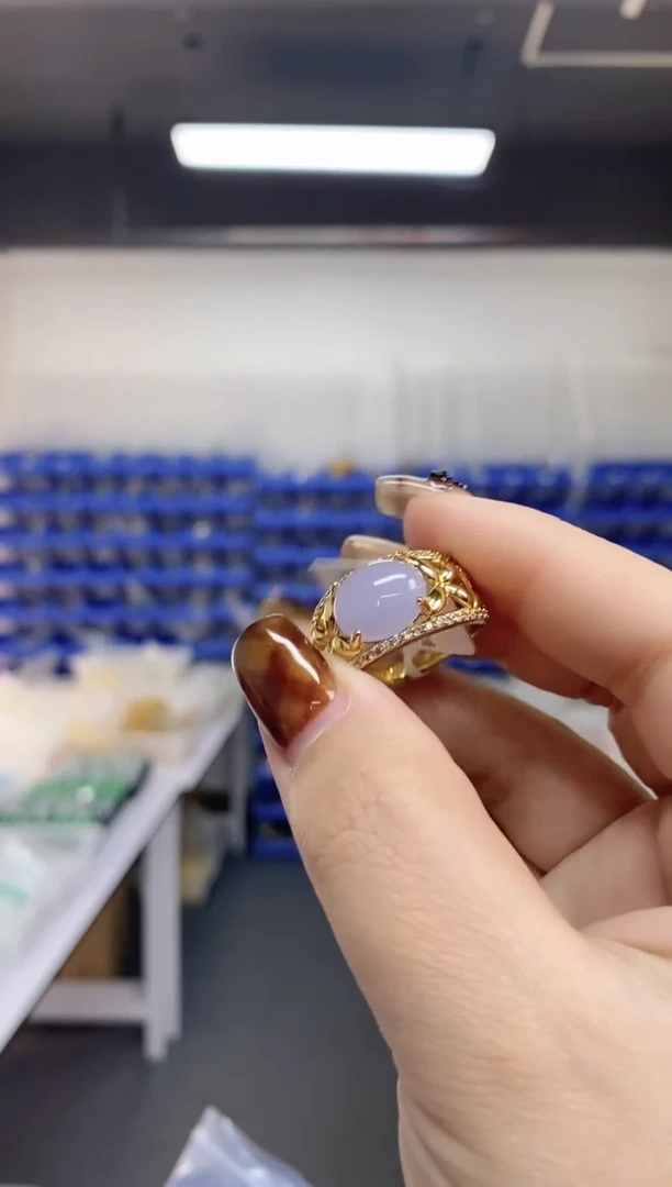 【闪购商品】翡翠戒指未镶嵌多样性发其一颜色微差