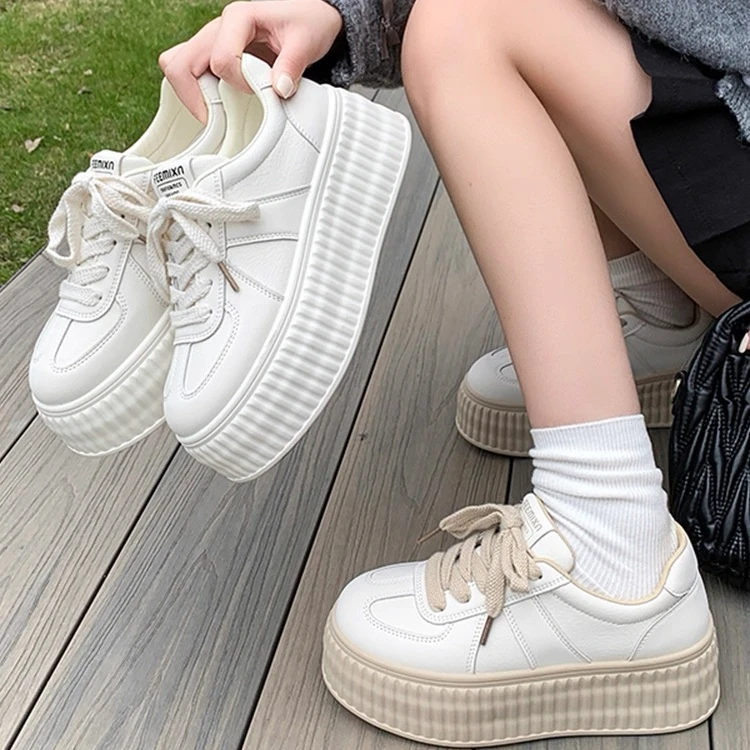 厚底小白鞋女2025年新款秋季休闲运动鞋女增高百搭板鞋女