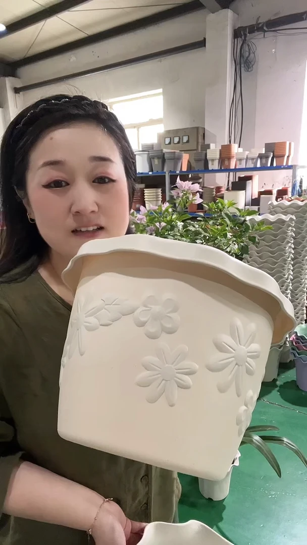 5套浮雕花盆2005型号，带托盘，米白色