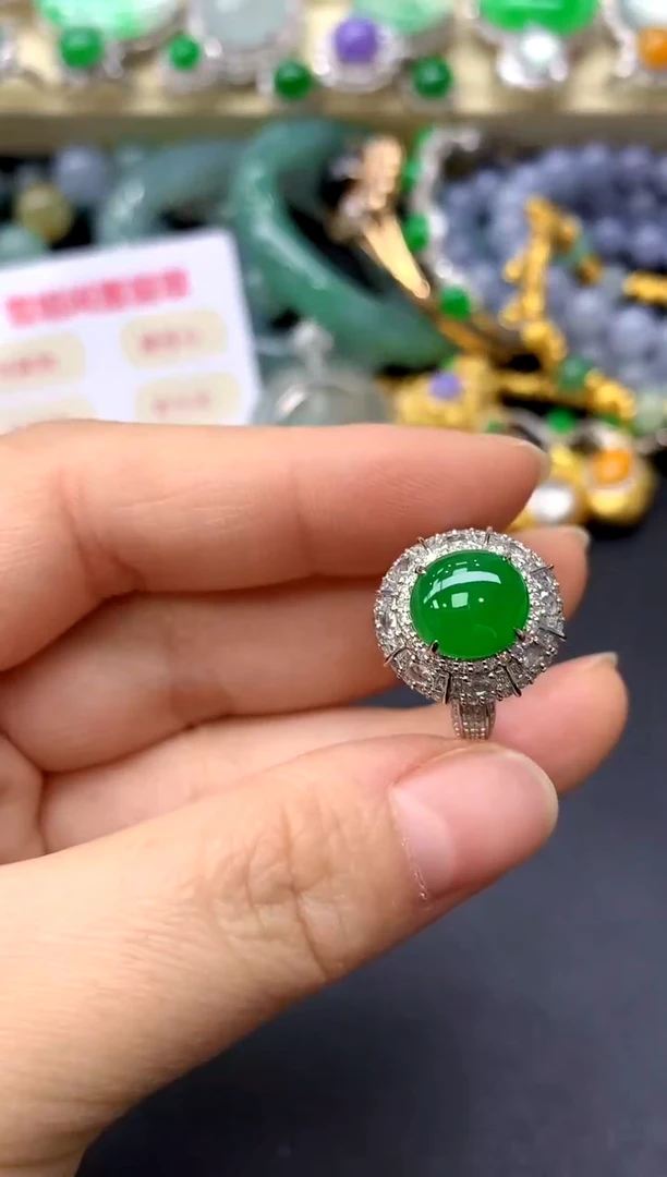 18K金镶嵌戒指翡翠146-中国好珍宝